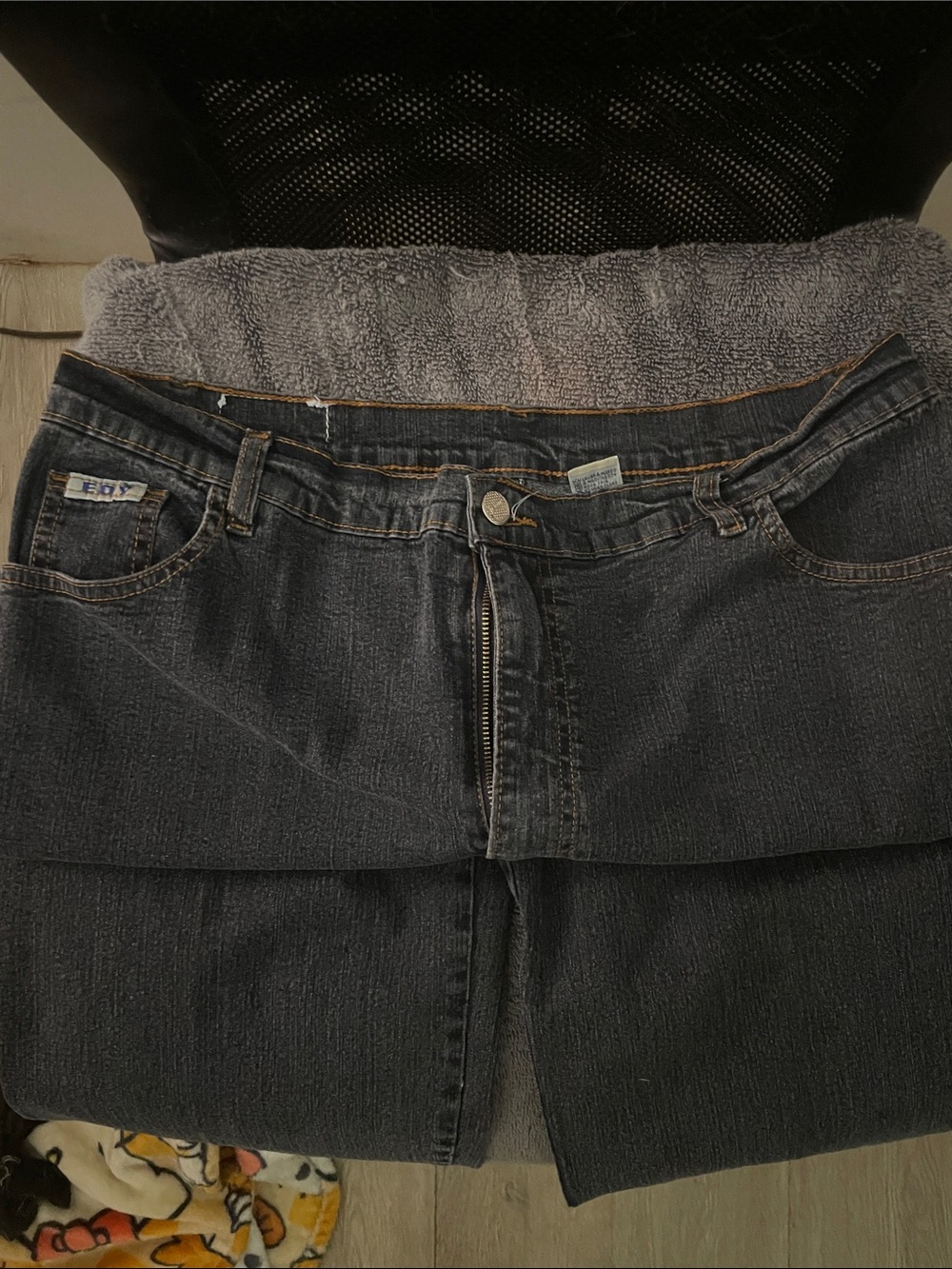 Dark Wash Straight Leg Women’s Jeans